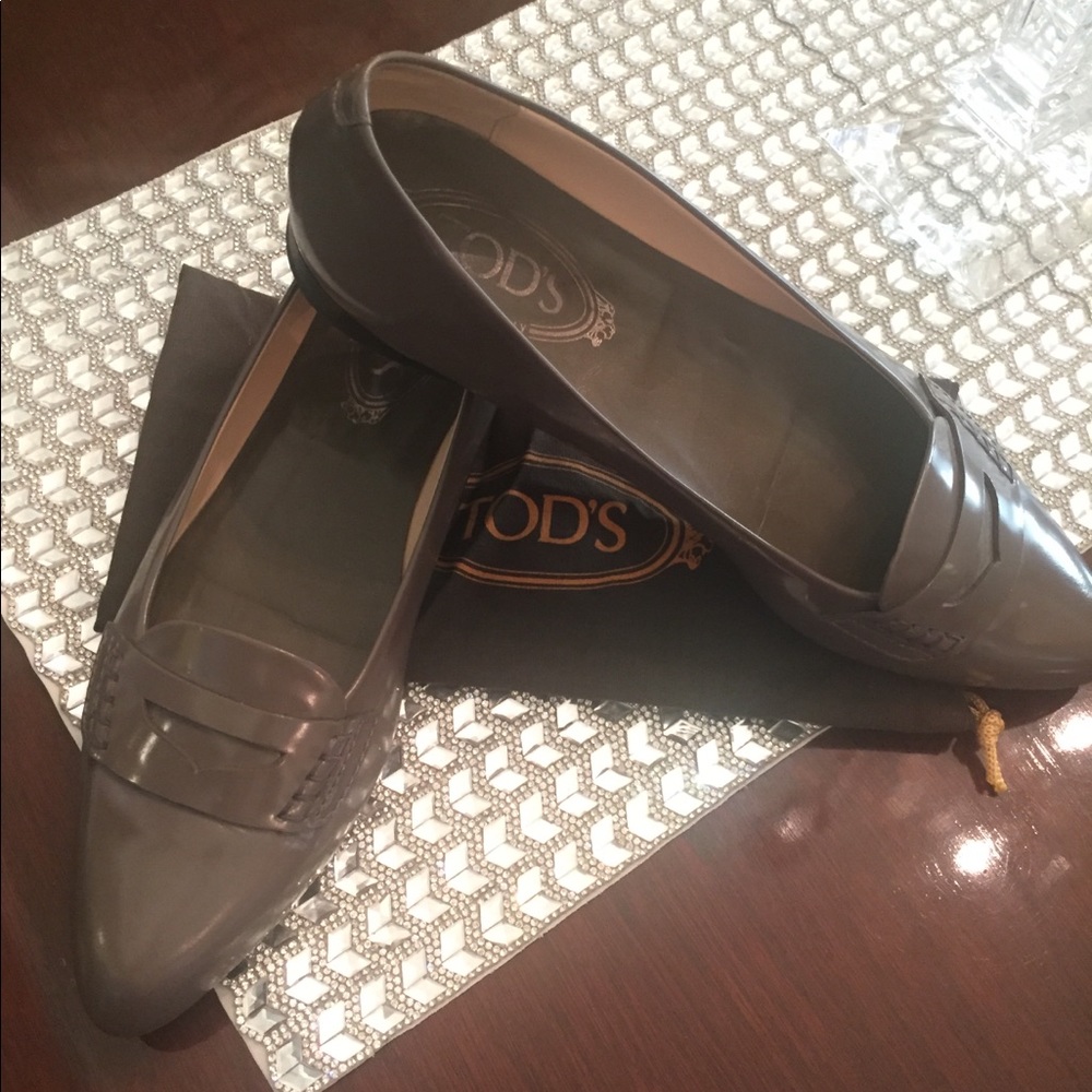 Tod’s Penny Loafer Flats - Gray